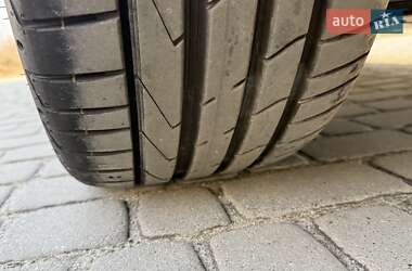 Седан Audi A4 2022 в Львове
