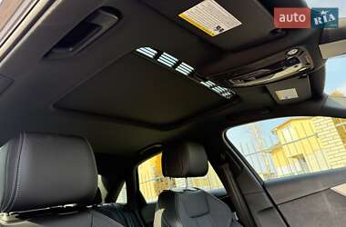Седан Audi A4 2022 в Львове