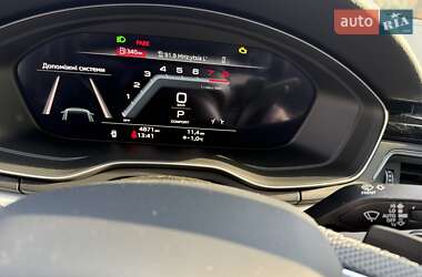 Седан Audi A4 2022 в Львове