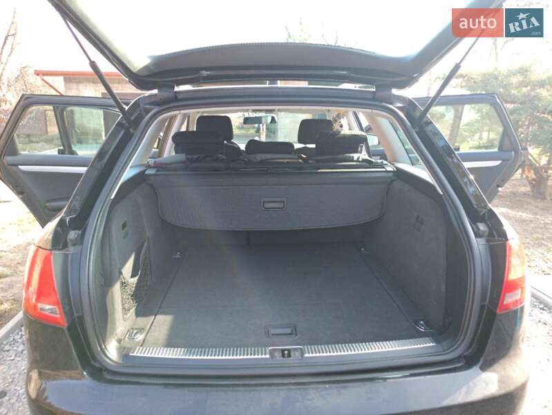 Универсал Audi A4 2005 в Добромиле