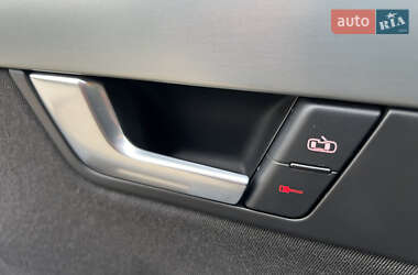 Універсал Audi A4 2005 в 