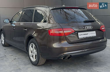 Седан Audi A4 2013 в 