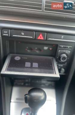 Универсал Audi A4 2006 в 
