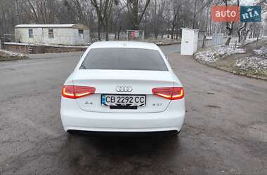 Седан Audi A4 2012 в Чернигове