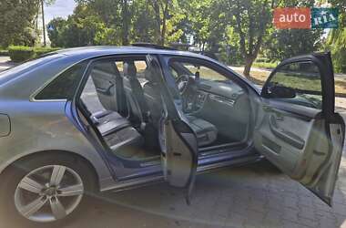 Седан Audi A4 2005 в 