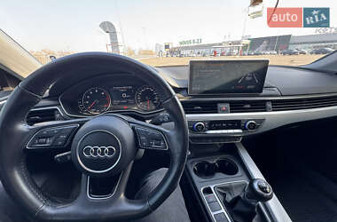 Седан Audi A4 2016 в 