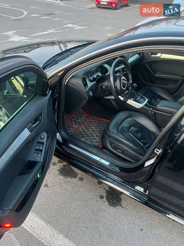 Седан Audi A4 2011 в Киеве