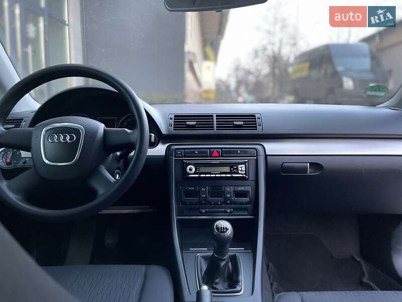 Універсал Audi A4 2006 в Рокитному
