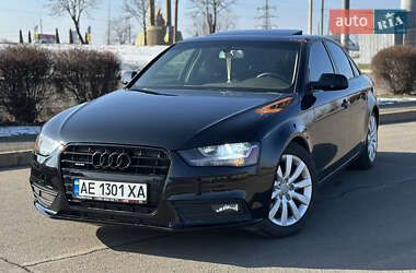 Седан Audi A4 2012 в Кривом Роге