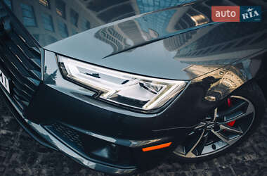 Седан Audi A4 2019 в 