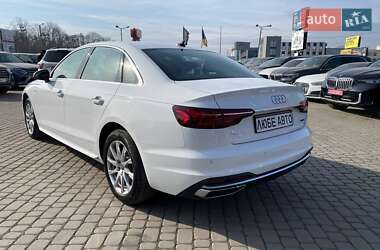 Седан Audi A4 2020 в Львові