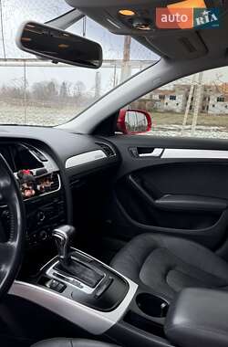 Седан Audi A4 2012 в 
