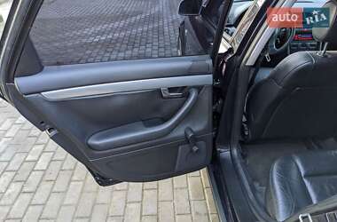 Седан Audi A4 2002 в 