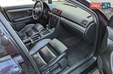Седан Audi A4 2002 в 