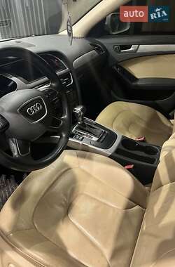 Седан Audi A4 2013 в 