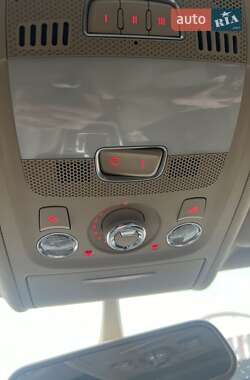 Седан Audi A4 2013 в 