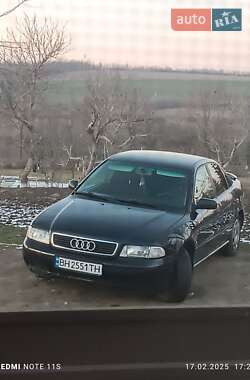 Седан Audi A4 1996 в Балті