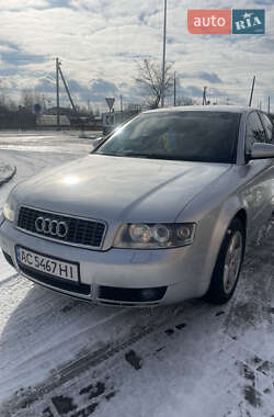 Седан Audi A4 2002 в Любомлі