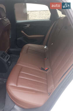 Седан Audi A4 2018 в Ивано-Франковске