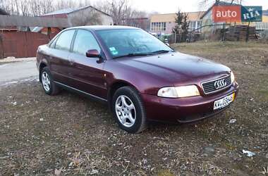 Седан Audi A4 2000 в Ивано-Франковске