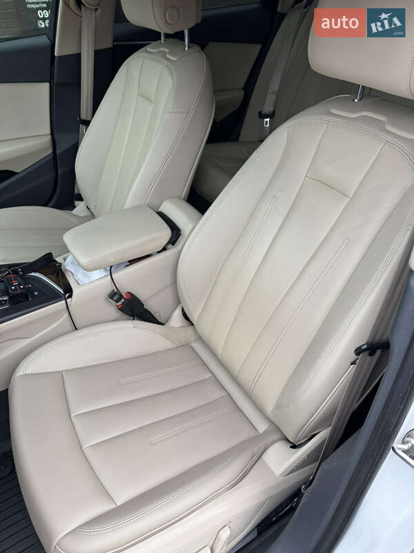 Седан Audi A4 2017 в Харькове