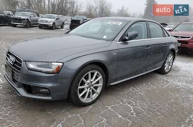 Седан Audi A4 2015 в Ивано-Франковске