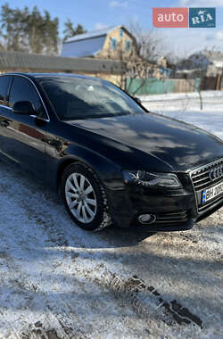 Седан Audi A4 2009 в Ирпене