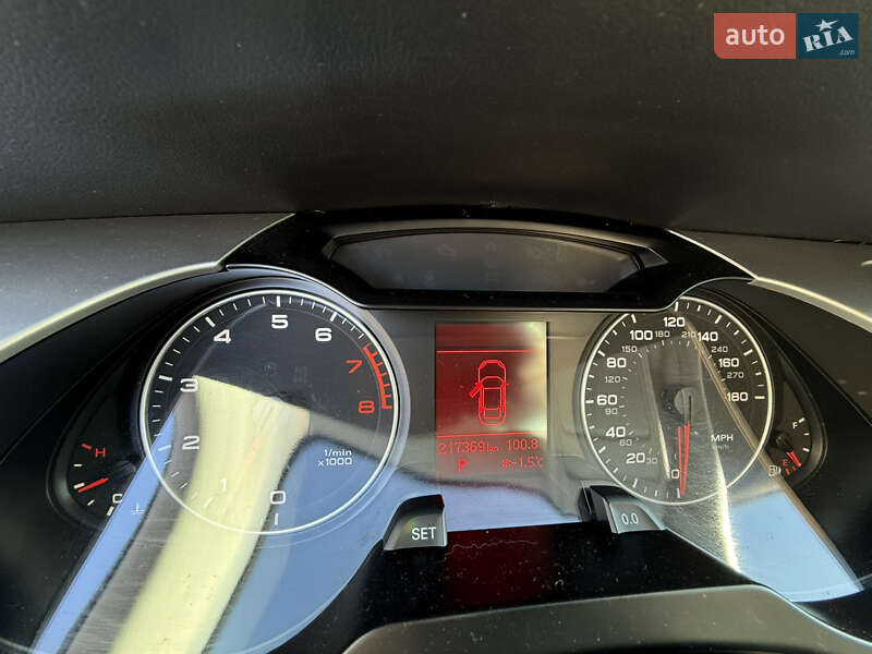 Седан Audi A4 2010 в Славуте