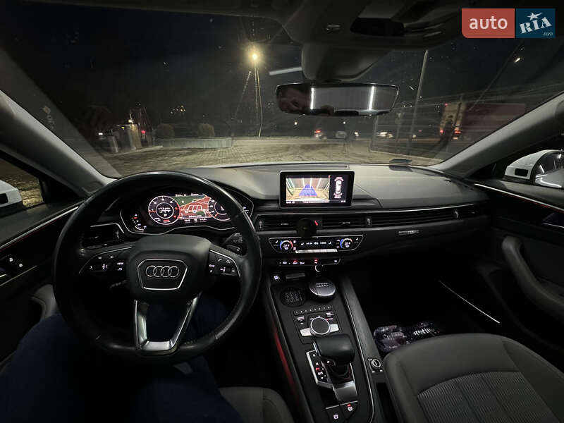 Седан Audi A4 2016 в Ужгороді