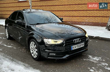 Седан Audi A4 2013 в Киеве