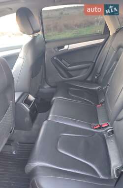Седан Audi A4 2011 в 