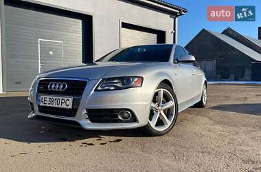 Седан Audi A4 2011 в Житомирі