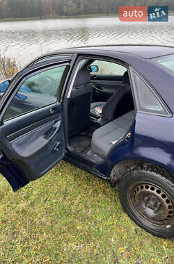 Седан Audi A4 1997 в 