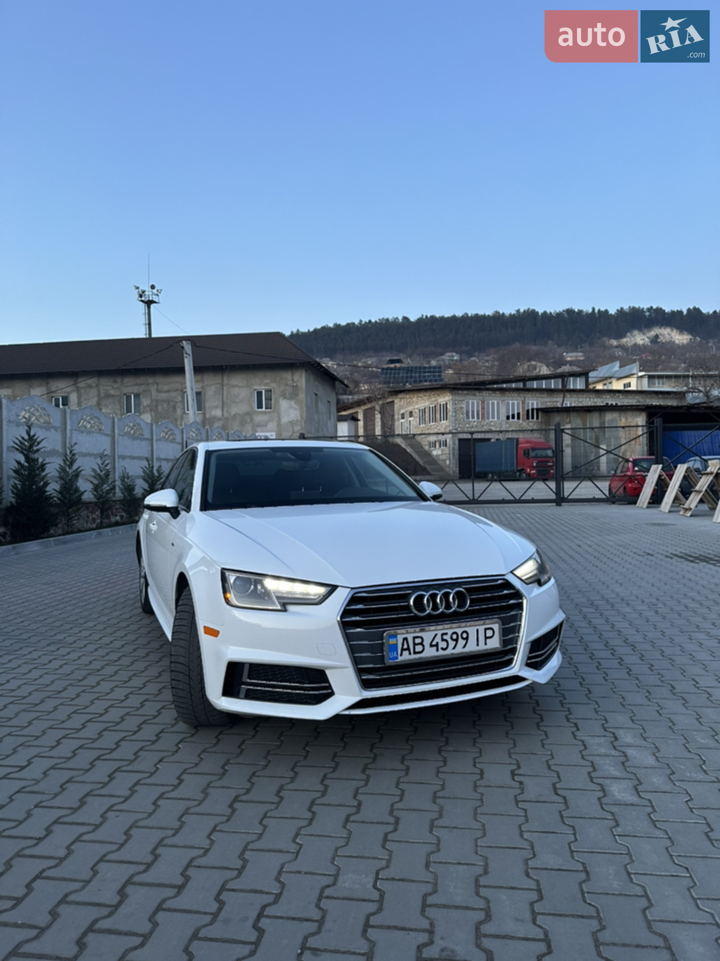 2017 Audi A4 - мініатюра 13