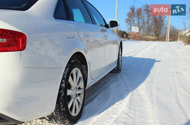 Седан Audi A4 2014 в Києві