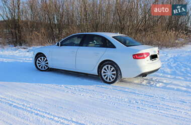 Седан Audi A4 2014 в Києві