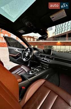 Седан Audi A4 2018 в 