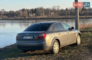 Седан Audi A4 2003 в 