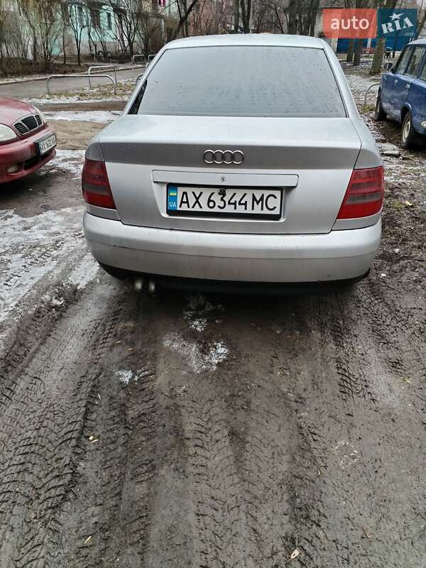 Седан Audi A4 1999 в Харькове