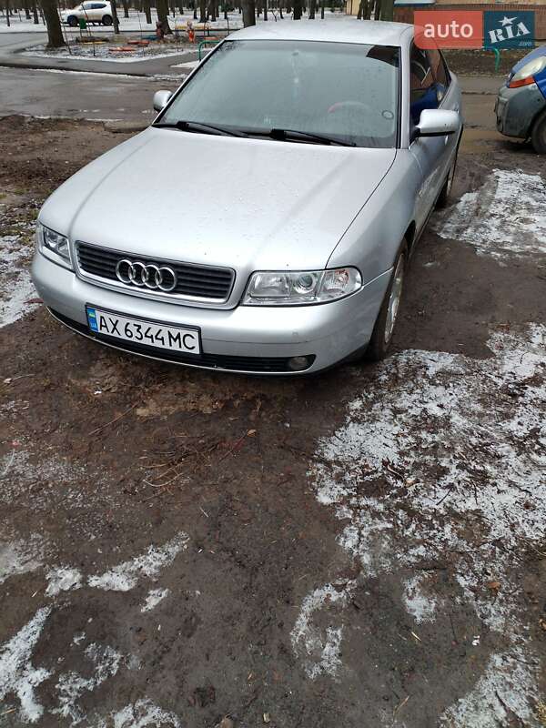 Седан Audi A4 1999 в Харькове