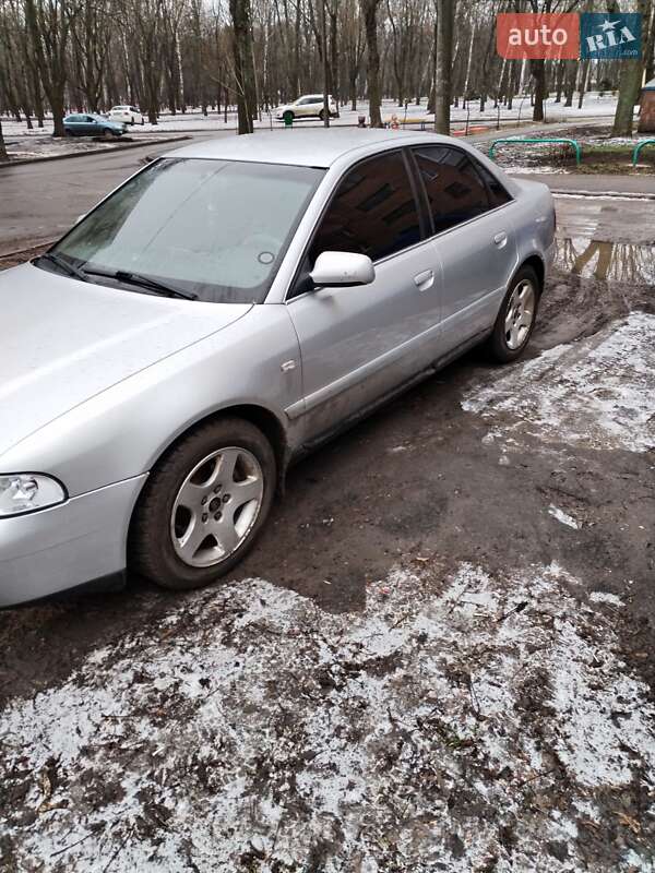 Седан Audi A4 1999 в Харькове