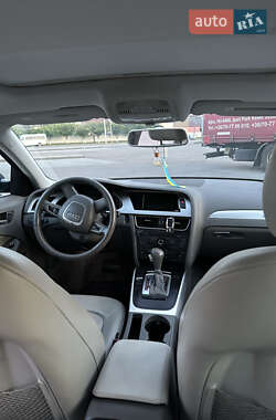 Седан Audi A4 2011 в 