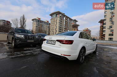 Седан Audi A4 2017 в 