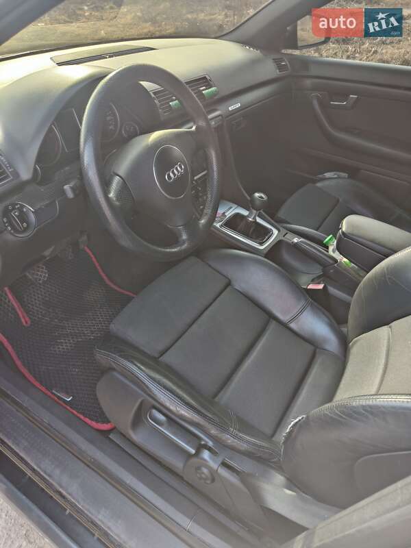 Седан Audi A4 2003 в Луцьку