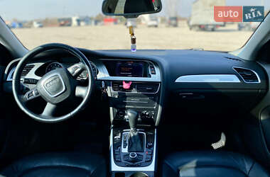 Седан Audi A4 2011 в 