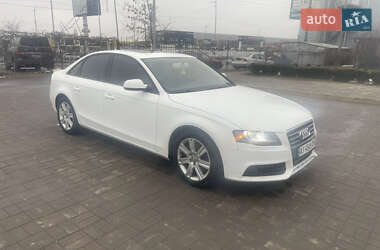 Седан Audi A4 2010 в Києві