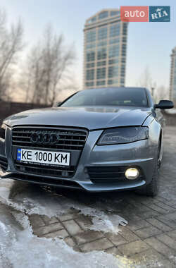 Седан Audi A4 2011 в Днепре