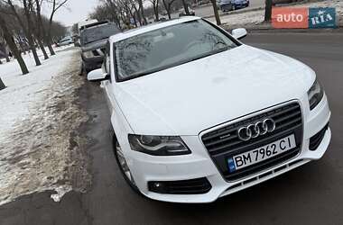 Седан Audi A4 2012 в Сумах