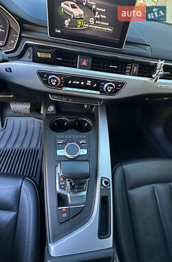 Седан Audi A4 2016 в 