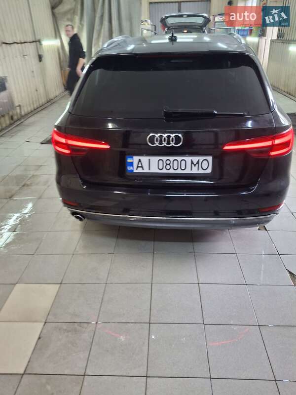 Универсал Audi A4 2017 в Киеве